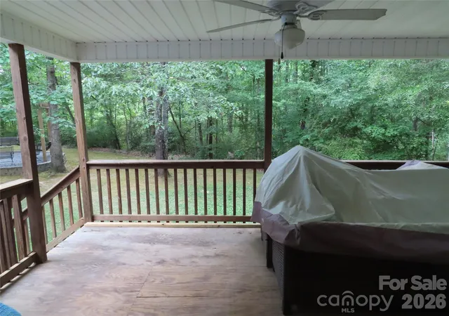 Homes for sale in York, SC | 300 Tradewinds Ln, York, SC 29745 | MLS# 4374556