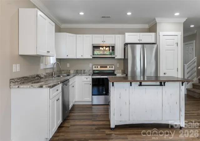 Photo 3 of Single family home for sale at 38 Old County Home Rd, Asheville, NC 28806 | MLS# 4374624 | Listing updated on 2026-10-07