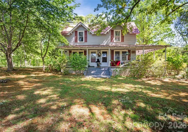 Homes for sale in Columbus, NC | 283 Constant Ln, Columbus, NC 28722 | MLS# 4374631