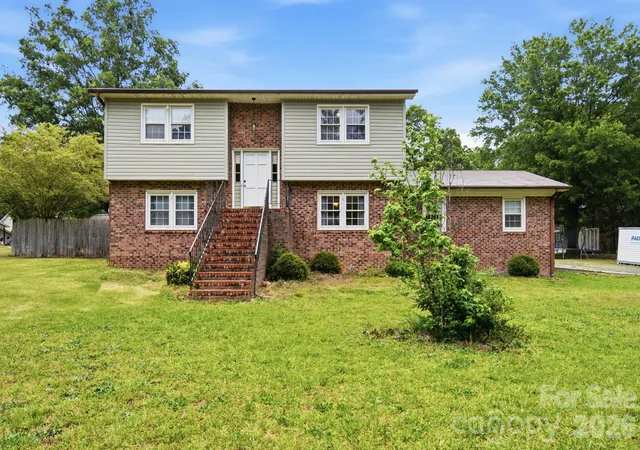 Homes for sale in Marshville, NC | 908 Forest Dr, Marshville, NC 28103 | MLS# 4374661