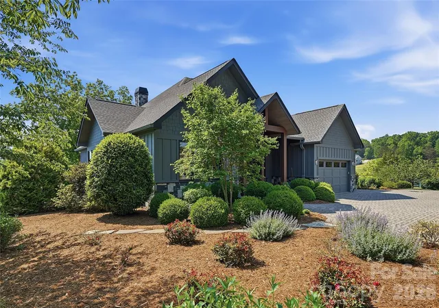 3rd image of 984 Mapleton Ln, Columbus, NC 28722 | MLS# 4374684