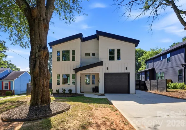 Photo 1 of Single family home for sale at 2629 Phillips Ave, Charlotte, NC 28208 | MLS# 4374695 | Listing updated on 2026-09-30
