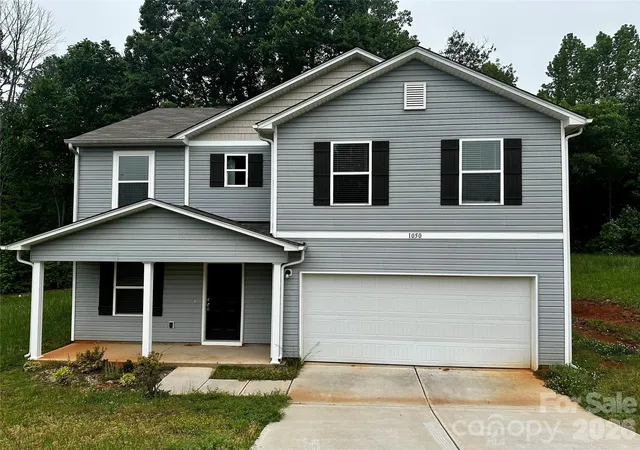 Single family home for sale at 1050 Glenbriar Ct, Woodleaf, NC 27054 | MLS# 4374703