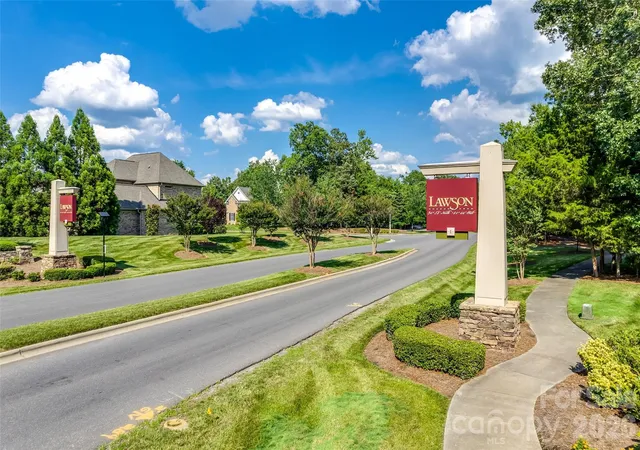 2nd image of 2201 Trading Ford Dr, Waxhaw, NC 28173 | MLS# 4374708