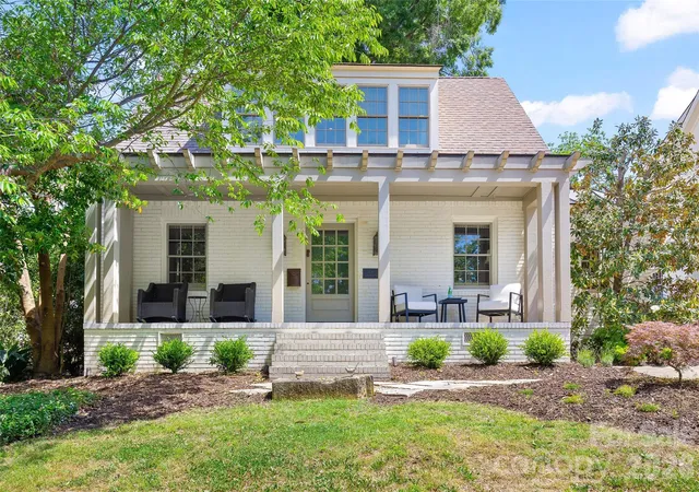 Photo 1 of Single family home for sale at 208 Wales Ave, Charlotte, NC 28209 | MLS# 4374743 | Listing updated on 2026-09-16