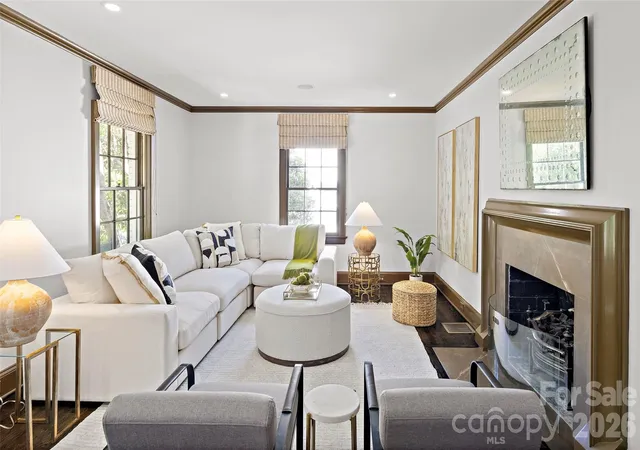 Photo 3 of Single family home for sale at 208 Wales Ave, Charlotte, NC 28209 | MLS# 4374743 | Listing updated on 2026-09-16