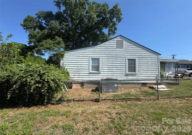 15th image of 1405 Hickory Grove Rd, Gastonia, NC 28056 | MLS# 4374777
