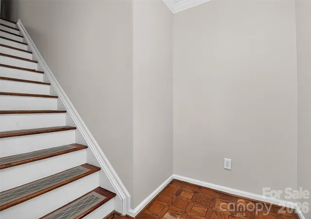 Photo 4 of Condo for sale at 9234 Kings Cyn Dr, Charlotte, NC 28210 | MLS# 4374803 | Listing updated on 2026-09-23
