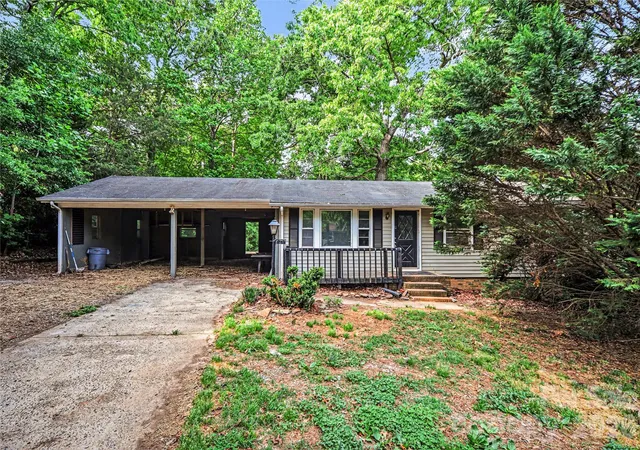 Homes for sale in Dallas, NC | 607 Texas Trl, Dallas, NC 28034 | MLS# 4374832