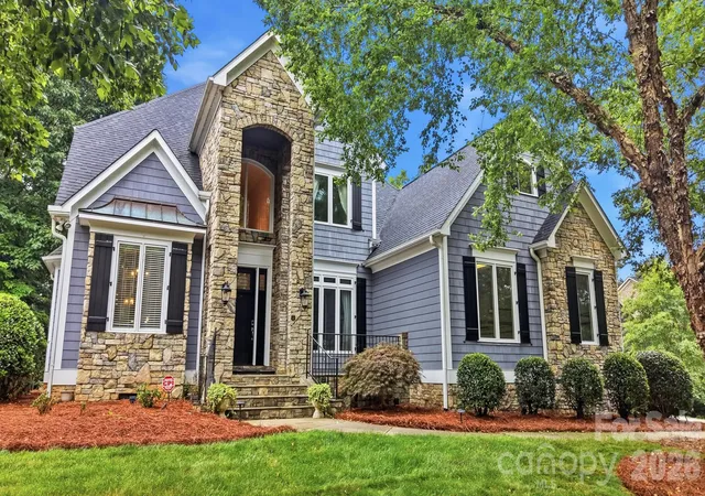Homes for sale in Mount Holly, NC | 221 Whiterock Dr, Mount Holly, NC 28120 | MLS# 4374843