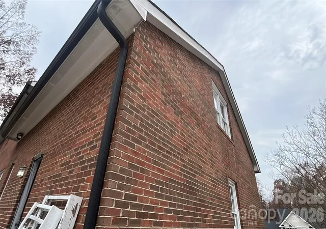 3rd image of 1022 Balsam Ter, Charlotte, NC 28214 | MLS# 4374844