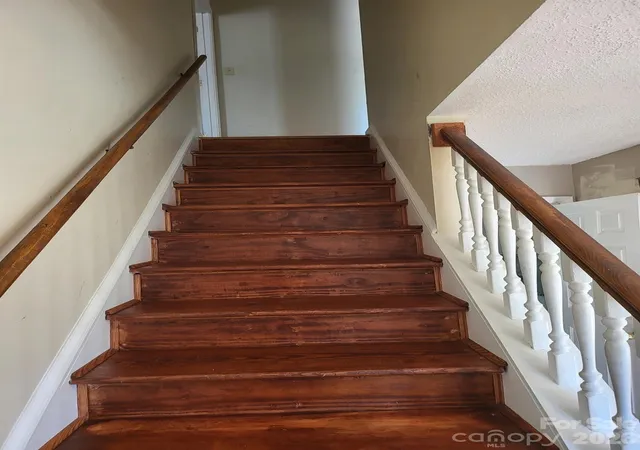 5th image of 1022 Balsam Ter, Charlotte, NC 28214 | MLS# 4374844