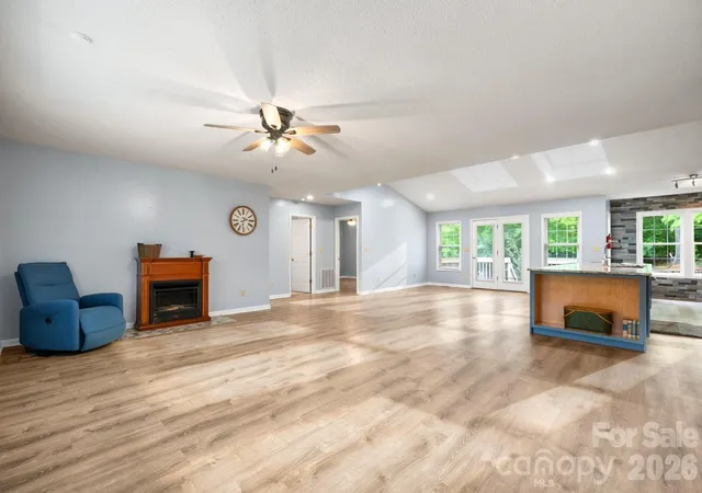 2nd image of 1011 Cambridge Ct, Lenoir, NC 28645 | MLS# 4374867