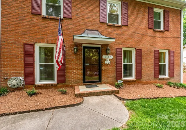 Photo 2 of Single family home for sale at 9607 Riddick Pl, Matthews, NC 28105 | MLS# 4374870 | Listing updated on 2026-08-18
