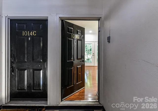 3rd image of 1014 Queens Rd #D, Charlotte, NC 28207 | MLS# 4374904