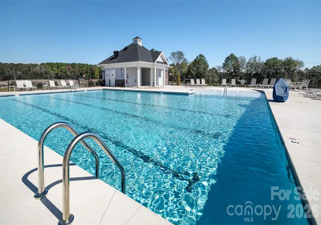 Photo 3 of Single family home for sale at 11531 Cardinal Crk Ave, Charlotte, NC 28215 | MLS# 4374949 | Listing updated on 2026-10-03