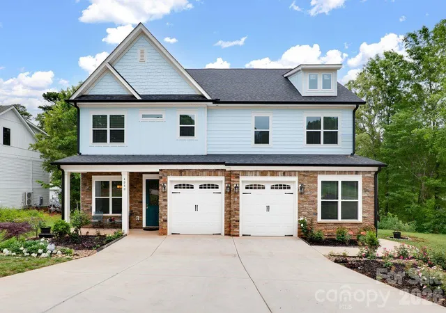 1st image of 4950 Surfwood Dr, Sherrills Ford, NC 28673 | MLS# 4374967