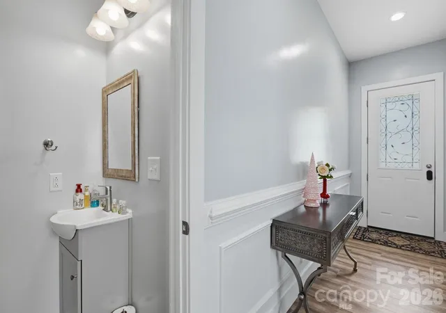 4th image of 4950 Surfwood Dr, Sherrills Ford, NC 28673 | MLS# 4374967