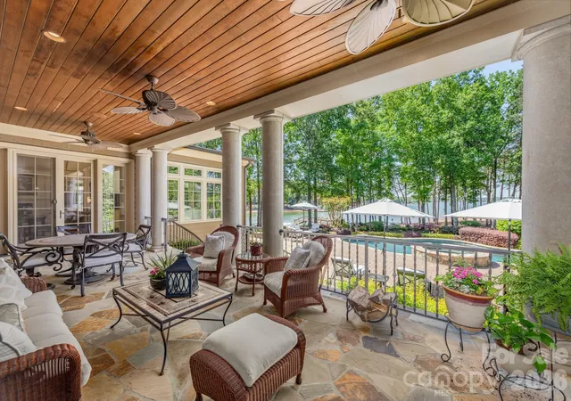 Photo 4 of Single family home for sale at 155 Union Chapel Dr, Mooresville, NC 28117 | MLS# 4375009 | Listing updated on 2026-09-21