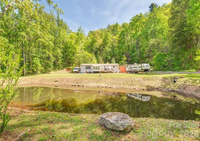 Photo 2 of Single family home for sale at 248 Blackberry Inn Rd, Weaverville, NC 28787 | MLS# 4375010 | Listing updated on 2026-09-18
