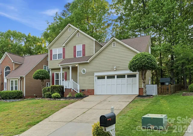3rd image of 9732 Whitewood Trl, Charlotte, NC 28269 | MLS# 4375044
