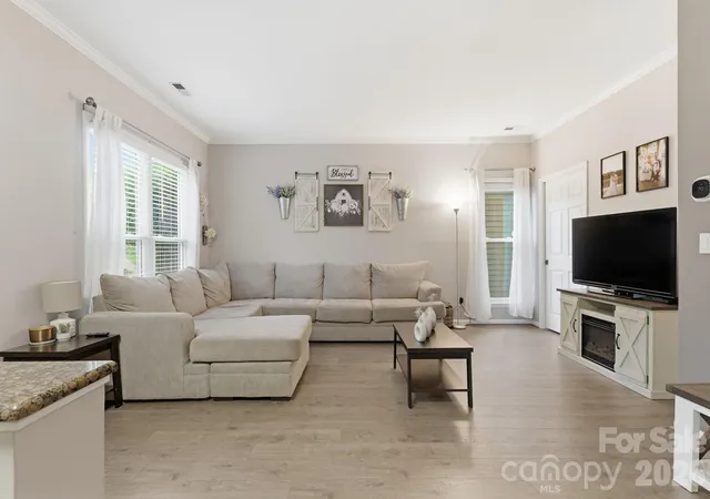 4th image of 9732 Whitewood Trl, Charlotte, NC 28269 | MLS# 4375044