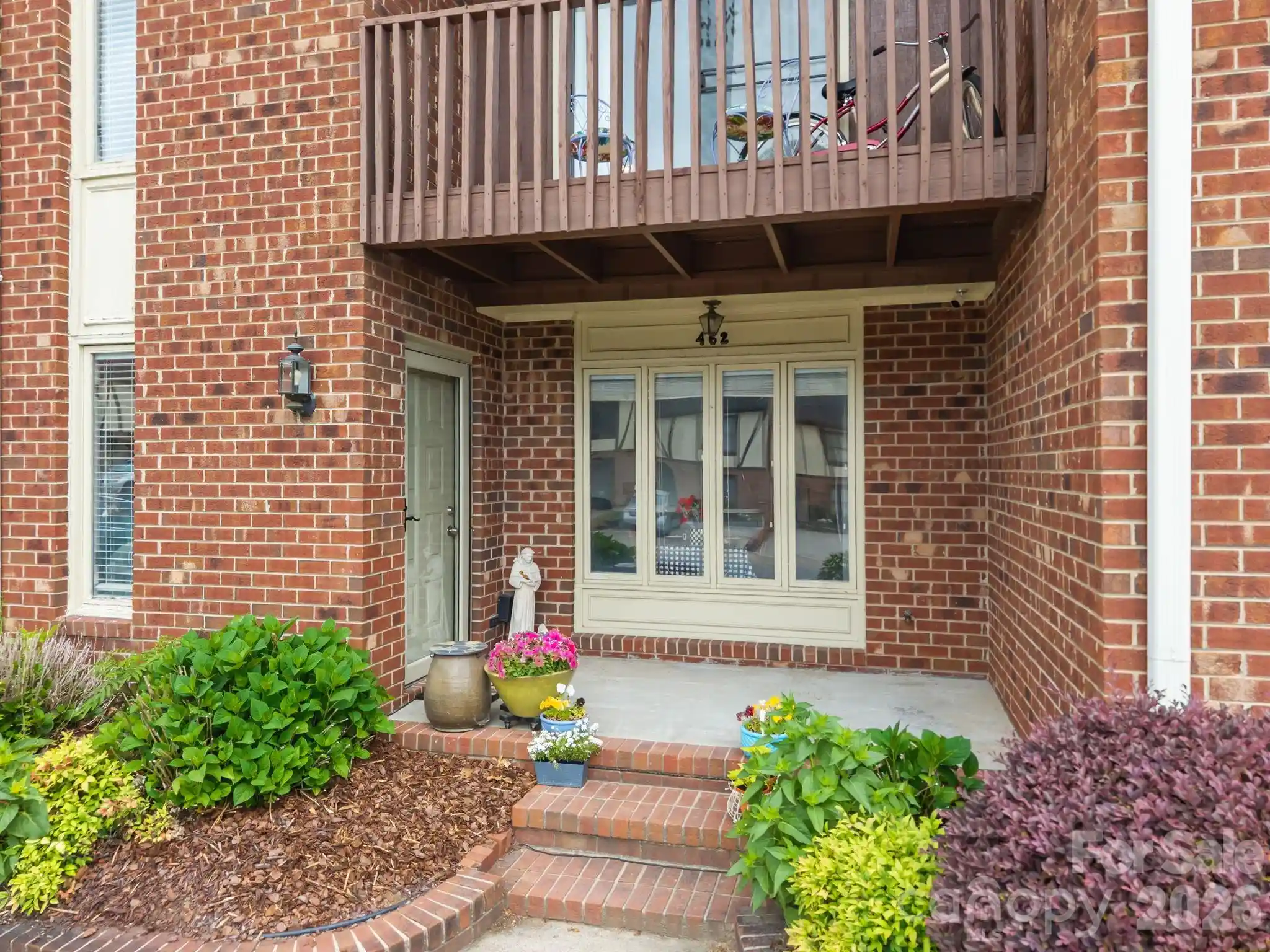 Listing Photo 2 - Condo for sale in 462 Camrose Cir Ne located at 462 Camrose Cir Ne, Concord, NC 28025 - Unit 462 Camrose Cir NE