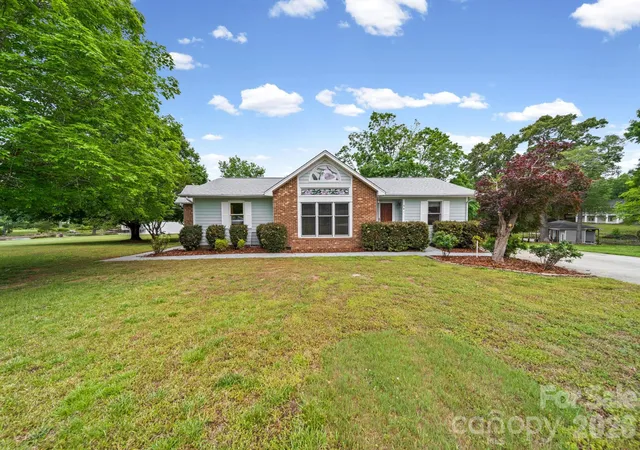 Photo 1 of Single family home for sale at 541 Harbor Rd, Norwood, NC 28128 | MLS# 4375098 | Listing updated on 2026-09-05