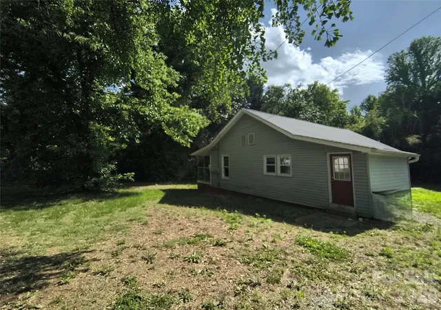 Photo 1 of Sale Pending at 229 Friendship Dr, Ellenboro, NC 28040 | MLS# 4375148 | Listing updated on 2026-08-30