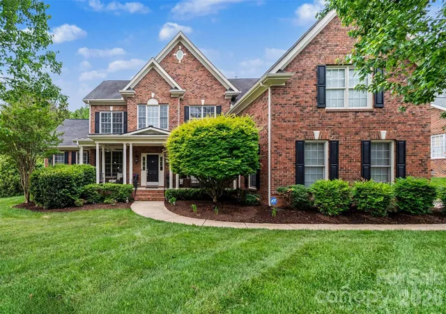 3rd image of 1022 Lake Forest Dr, Weddington, NC 28104 | MLS# 4375176
