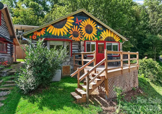 Photo 3 of Single family home for sale at 72 Chestnut Hl Rd, Gerton, NC 28735 | MLS# 4375202 | Listing updated on 2026-09-23