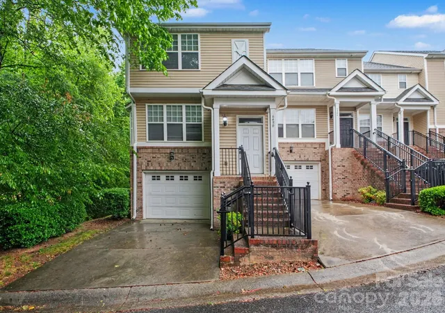 1st image of 6450 Terrace View Ct, Charlotte, NC 28269 | MLS# 4375218