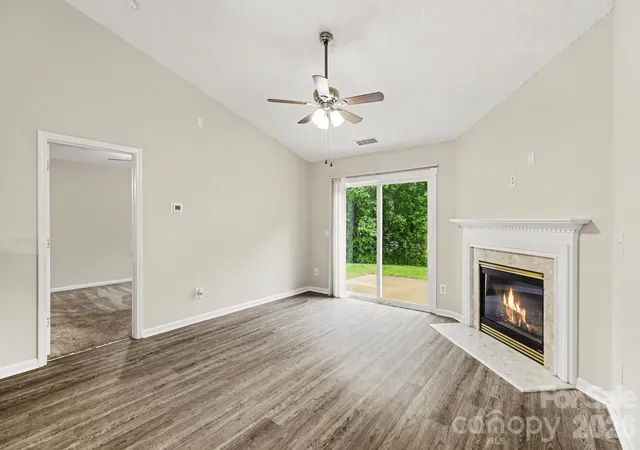4th image of 5132 Deerton Rd, Charlotte, NC 28269 | MLS# 4375219