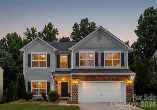 Homes for sale in Clover, SC | 3041 Kilbeggan Dr, Clover, SC 29710 | MLS# 4375260