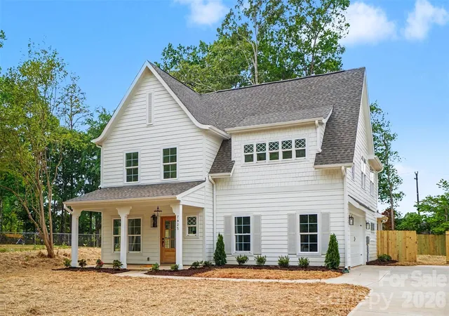 3rd image of 7925 Large Oak Ln, Mint Hill, NC 28227 | MLS# 4375261