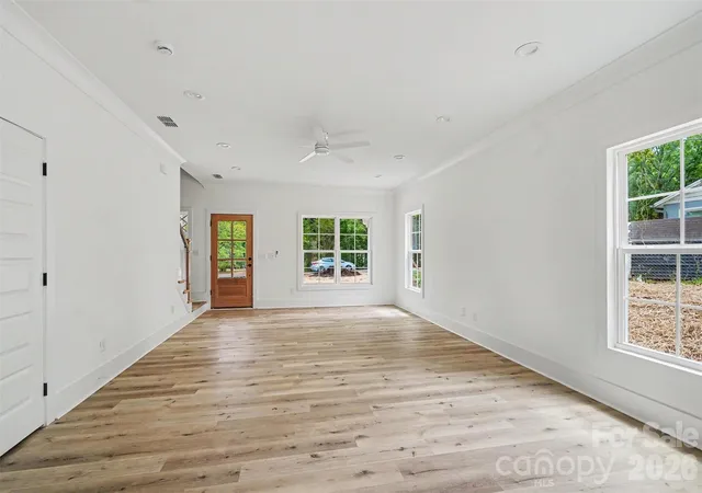 5th image of 7925 Large Oak Ln, Mint Hill, NC 28227 | MLS# 4375261