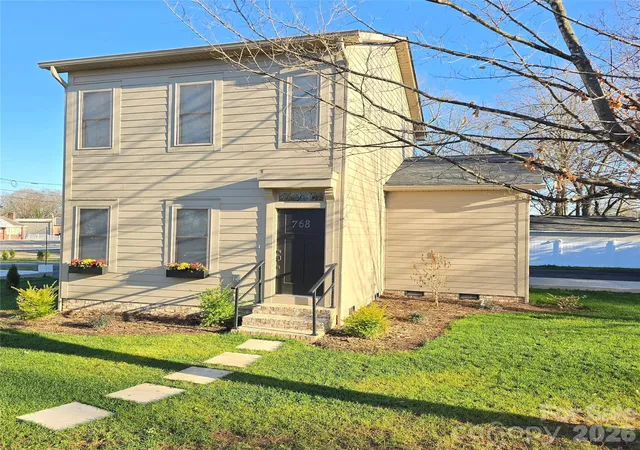 1st image of 768 8th St Ne, Hickory, NC 28601 | MLS# 4375262