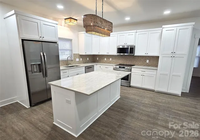 5th image of 768 8Th St Ne, Hickory, NC 28601 | MLS# 4375262