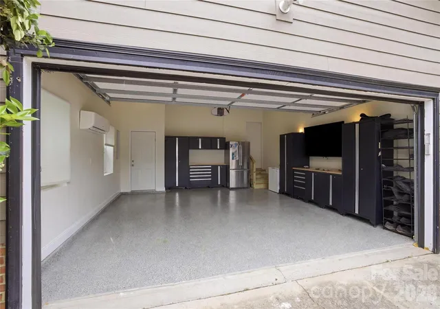 38th image of 4704 Lone Tree Ct, Charlotte, NC 28269 | MLS# 4375294