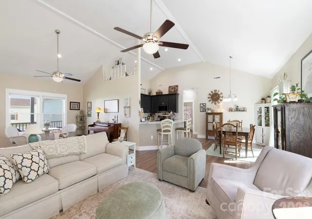 1st image of 143 Beechnut Dr, Hendersonville, NC 28739 | MLS# 4375324