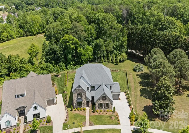 Photo 3 of Sale Pending at 14109 Pinoli Pine Cir, Huntersville, NC 28078 | MLS# 4375355 | Listing updated on 2026-09-28