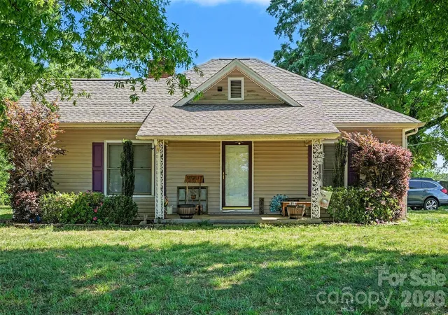 Homes for sale in Vale, NC | 6805 Lackey Rd, Vale, NC 28168 | MLS# 4375421