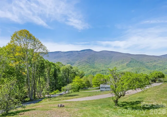 5th image of 831 Red Bank Rd, Waynesville, NC 28786 | MLS# 4375458