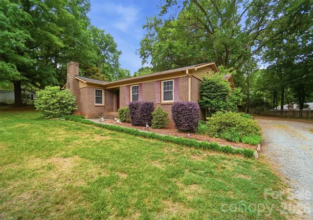5th image of 1621 Love Rd, Monroe, NC 28110 | MLS# 4375506