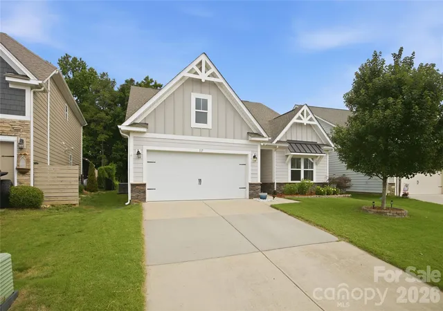 Homes for sale in Statesville, NC | 117 Canada Dr, Statesville, NC 28677 | MLS# 4375519