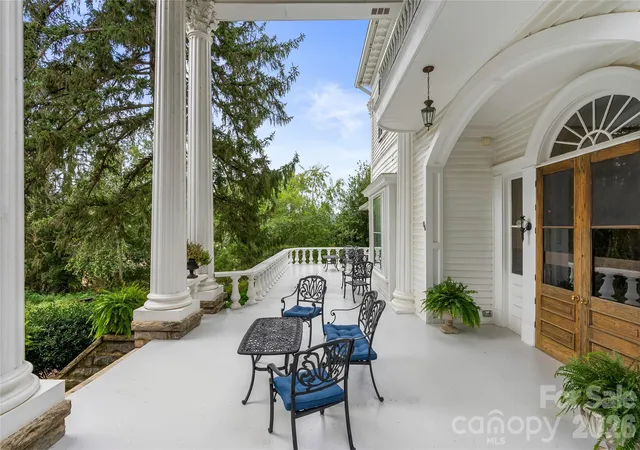 Photo 4 of Single family home for sale at 86 Edgemont Rd, Asheville, NC 28801 | MLS# 4375523 | Listing updated on 2026-07-31
