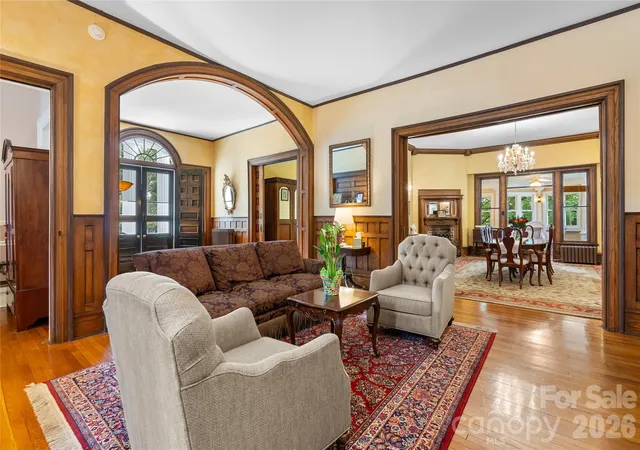 Photo 3 of Single family home for sale at 86 Edgemont Rd, Asheville, NC 28801 | MLS# 4375523 | Listing updated on 2026-07-31