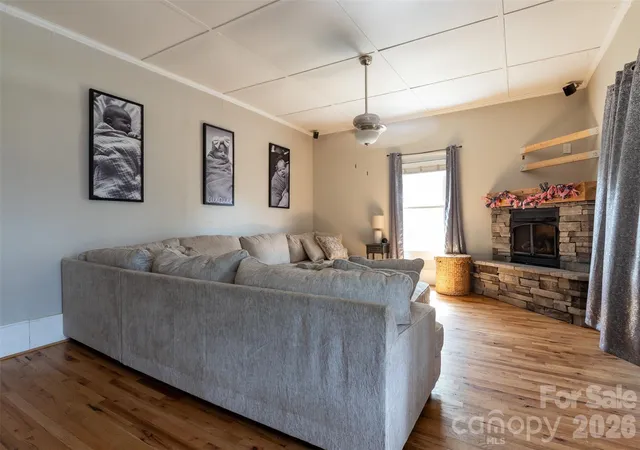 image of 505 W Mountain St, Kings Mountain, NC 28086 | MLS# 4375572