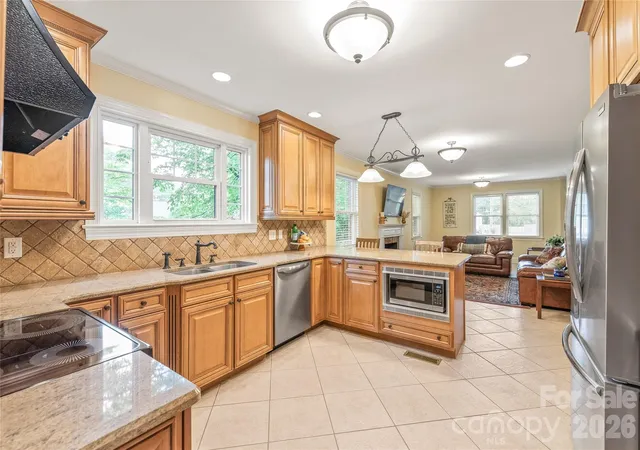 Homes for sale in Belmont, NC | 600 S Central Ave, Belmont, NC 28012 | MLS# 4375573