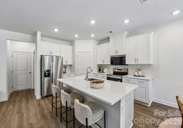 Photo 1 of Single family home for sale at 2088 Sunflower Cir, Newton, NC 28658 | MLS# 4375590 | Listing updated on 2026-10-28